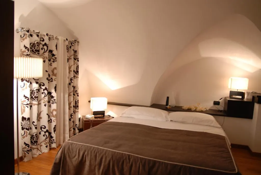 Suite&B Scicli